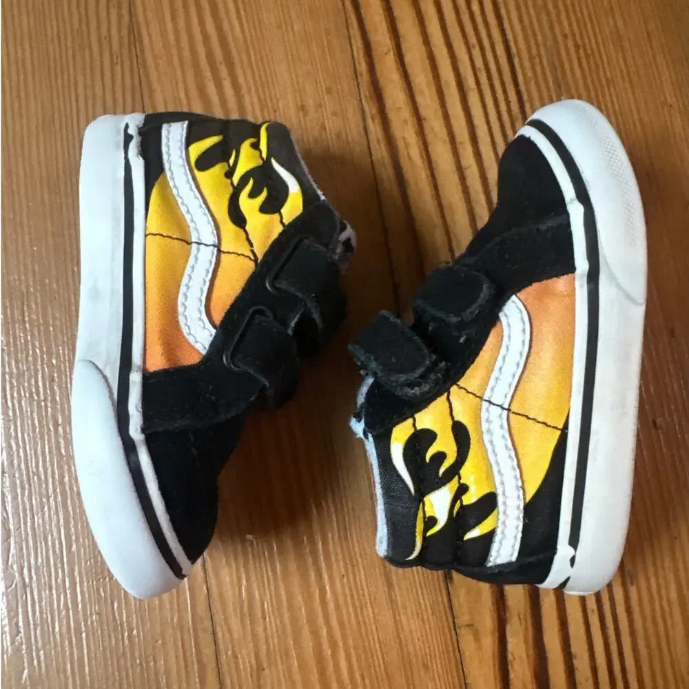 VANS black suede red orange flame high top velkro sneakers SIZE 5‎